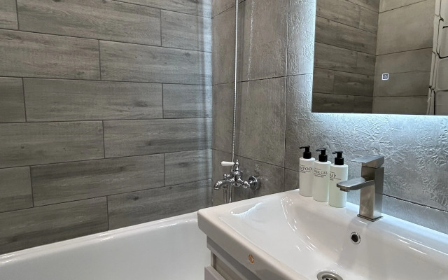 V Tsentre Goroda Flat