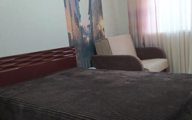 Квартира Трёхкомнатная на Зубковой