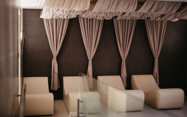 Grand Hotel Yerevan