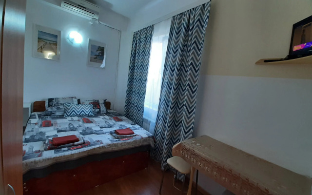Na Turgeneva Guest House