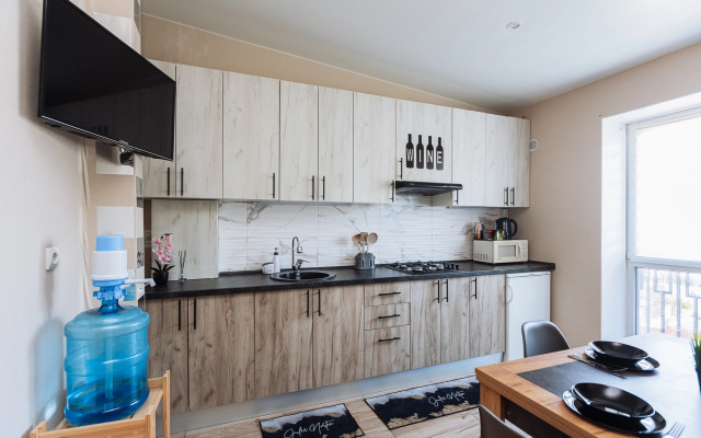 U Samogo Sinego Morya Flat