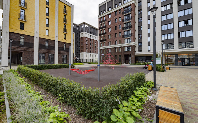 Квартира двухкомнатная Азина 25