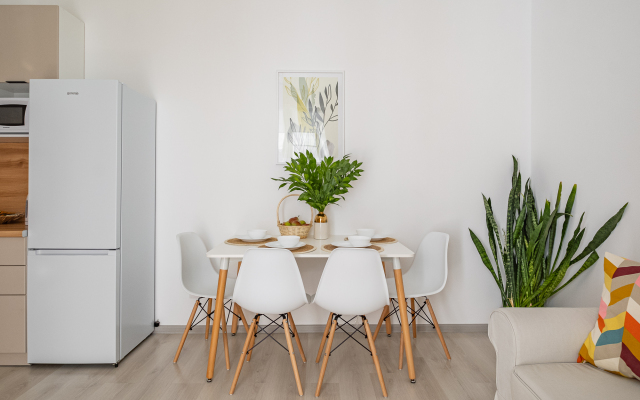 Artlayn vozle metro Staraya Derevnya Apartments