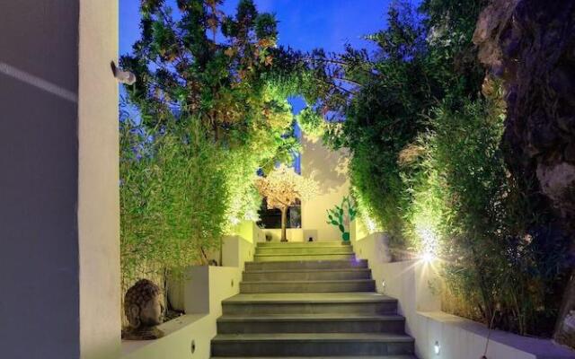 Бутик-отель Marbella Boutique Art Suites