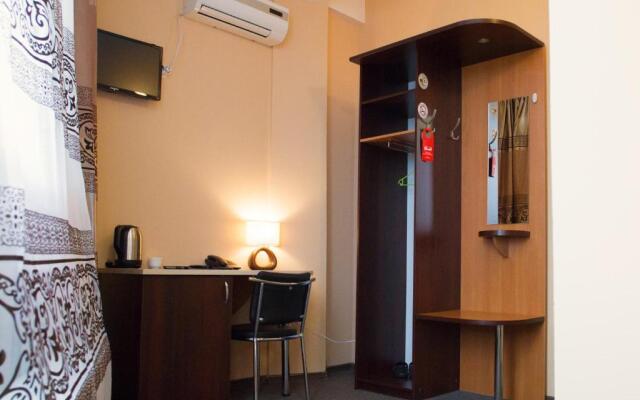 Biznes Layf Hotel