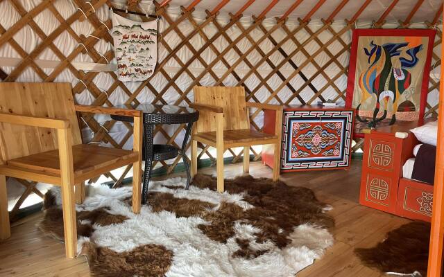 Отель Kayak Camp Mongolia Resort