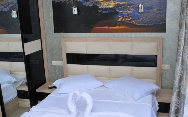 Black Sea Star Batumi Hotel - Image 2