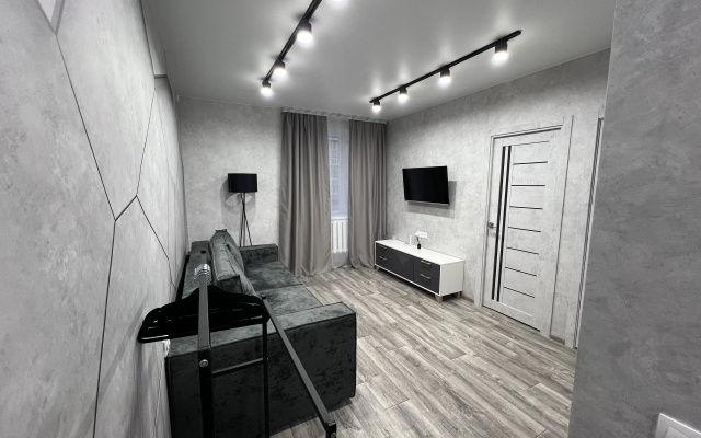 Квартира Апартаменты в стиле Loft в центре города на набережной