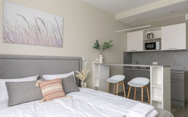15 Apartment