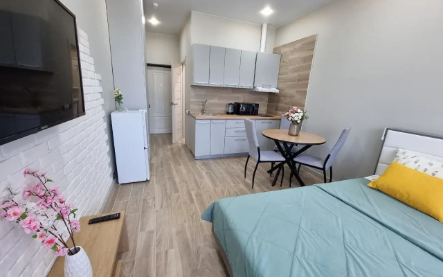 Studiya S Basseynom Zhk Morskoy Kvartal G8 Flat