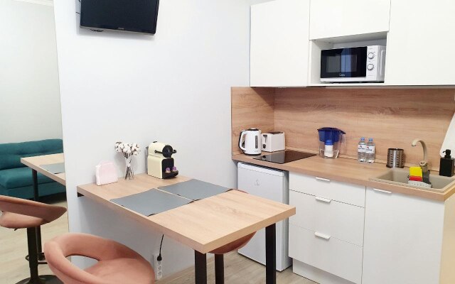 Biryuza In Primorsky District Apartments