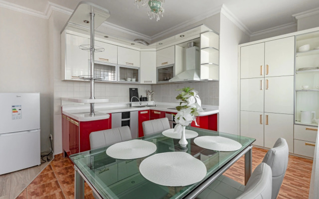 S Panoramnymi Oknami V Tsentre Apartments