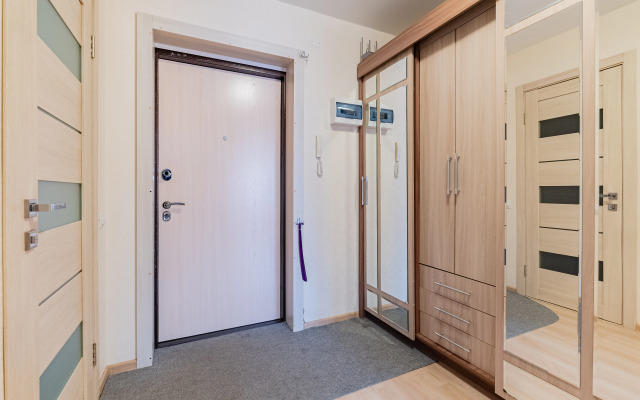 Апартаменты Петровский на Набережной Озера 22