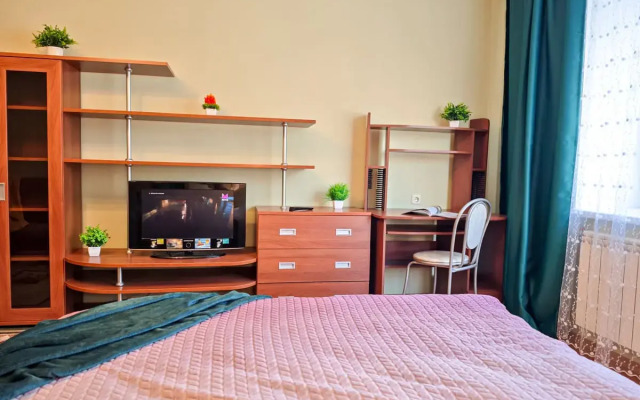 Flat 2k Kvartira Na Semyi Shamshinykh 18