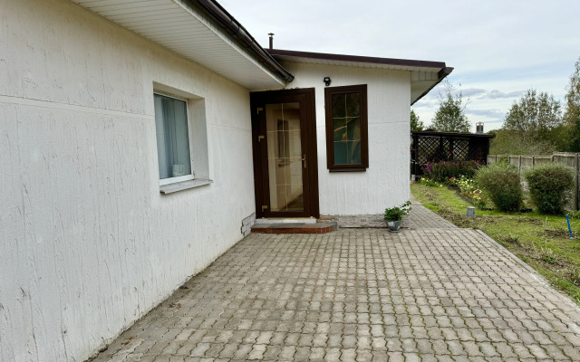 V 14 Km Ot Minska Private House
