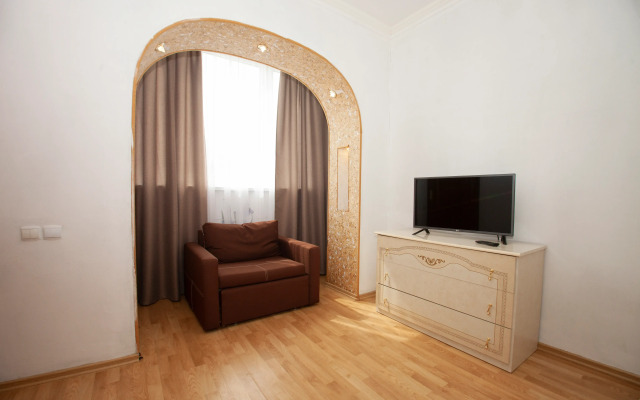 Svetlaya Ryadom S Morem Flat