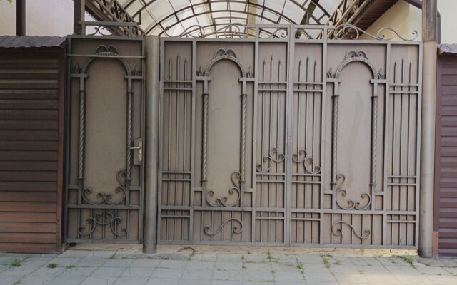 V Tsentre Private house