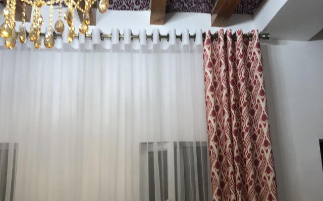Dolon House Guest House