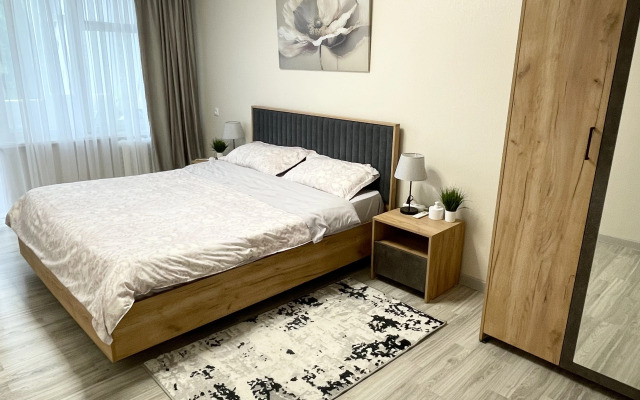 Dvukhkomnatnaya Dolinsk Flat