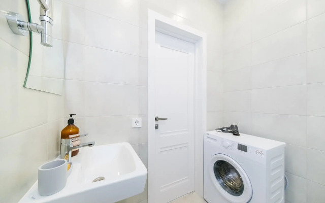 319 svetlye v ZhK Letniy dlya semi Apartments