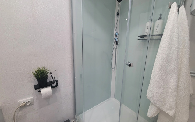 V Tsentre Goroda Flat