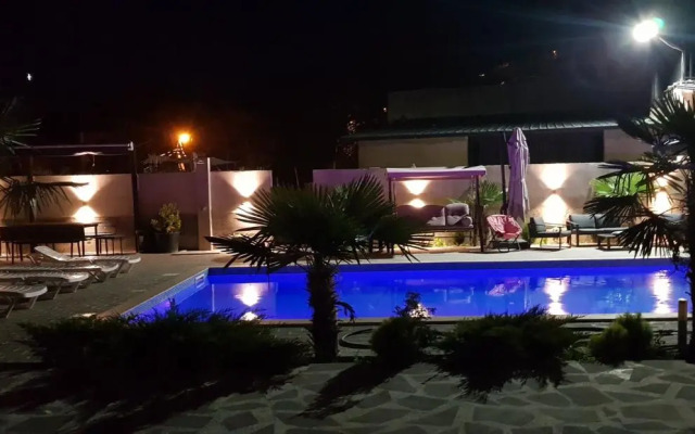 Safari House Hotel
