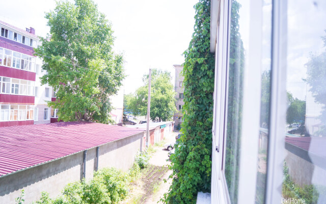 Uyutnyie Kvartiryi Na Sutki V G. Oktyabr'skij Apartments