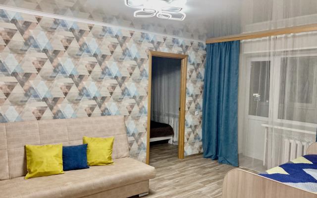Trekhkomnatnaya V Tsentre Goroda Flat