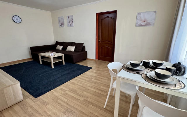 Квартира Уютная двухкомнатная на Усачева