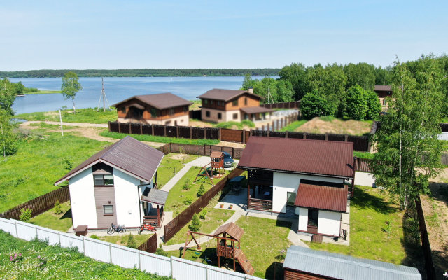 Na Volge River Houses Guest houses