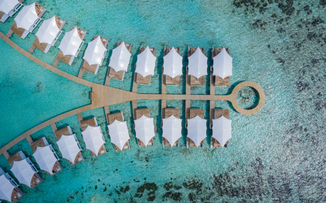 Отель Cinnamon Hakuraa Huraa Maldives