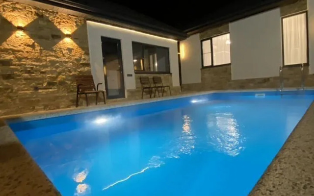 Частный дом на Лебединой