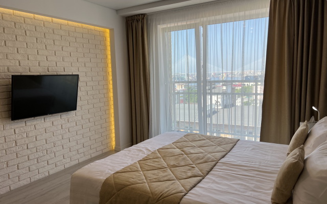 Mahaon Apartments
