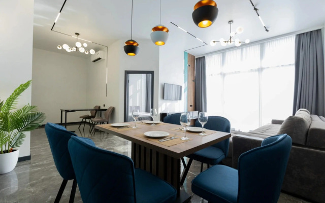 V Yekaterininskom kvartale Flat