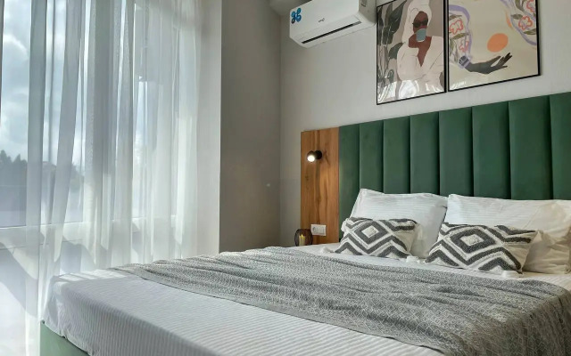 Dlya Troikh S Bolshim Balkonom, 3 Minuty Do Plyazha Аpartments