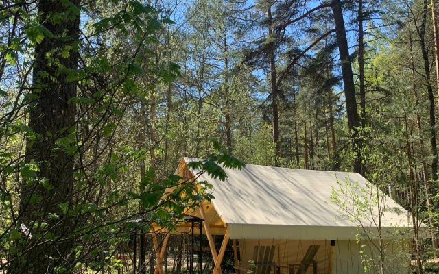 Sova na Zalive Glamping