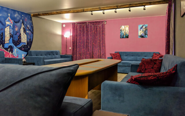 Pati Holl Guest house	
