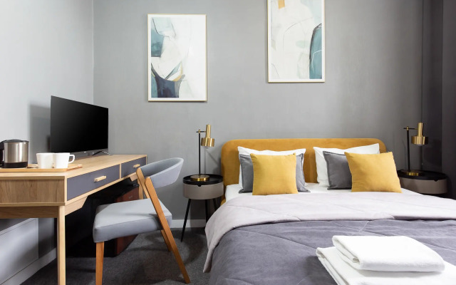 Lopatin Nevsky 100 Hotel