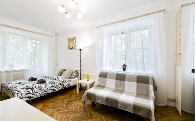 Tverskaya White Apartment in City Centre