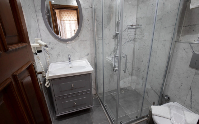 Отель White Garden