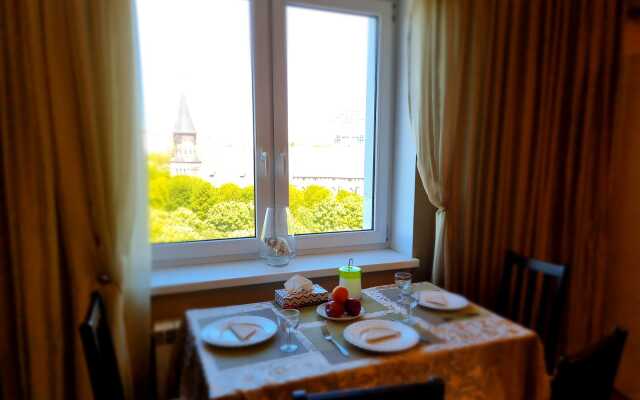 А&М apartments with Kant island view