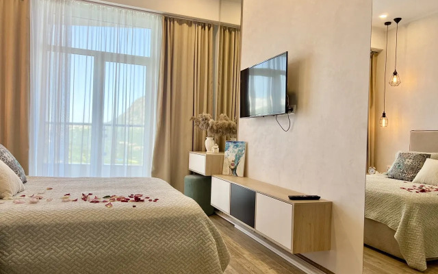 Апартаменты на Ялтинской 12А ЖК «Шато Лувр»