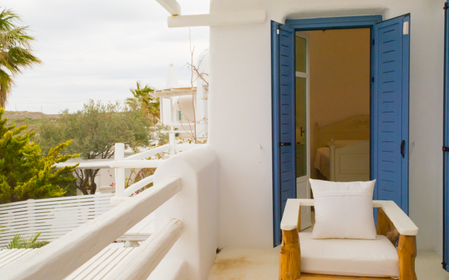 Luxury Chara with Private Pool Villa