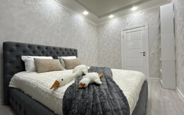Semeyny Lyuks Apartments