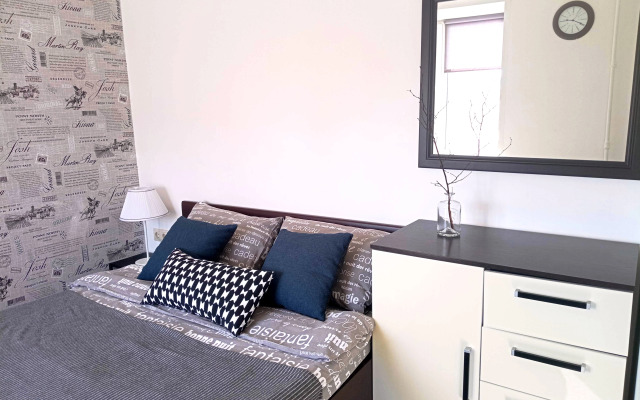 S Dvumya Spalnyami V 250 M Ot Kremlya Apartments