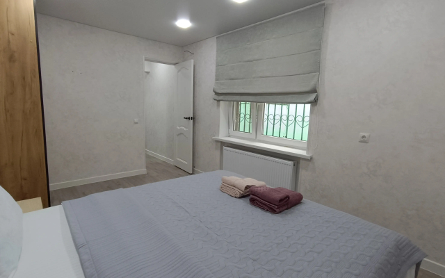 Квартира с одной спальней напротив парка Цветник в топ локации