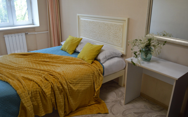 Mayak Na Naberezhnoy 21 Gorplyazh Flat