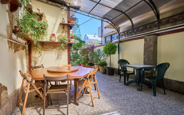 Lotos Guest House