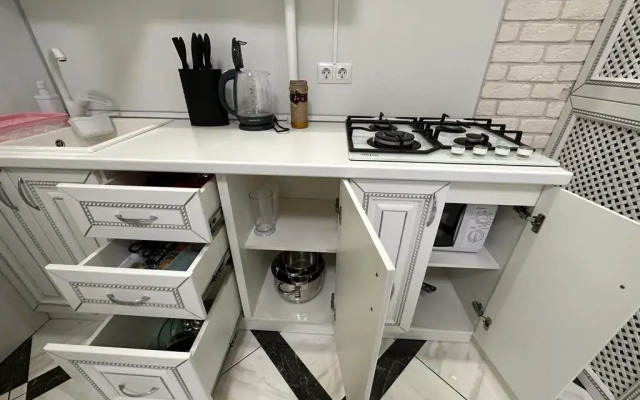 Imeretinskie Kurortyi Apart-Hotel 8