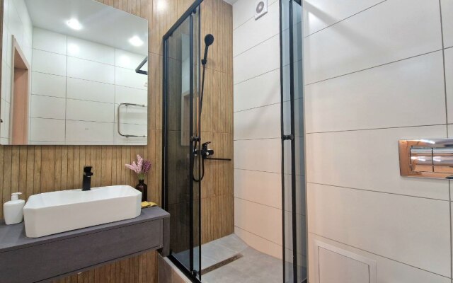 Квартира Просторная двухуровневая студия у подножия Казанского Кремля